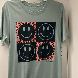 Women’s smiley face t-shirt